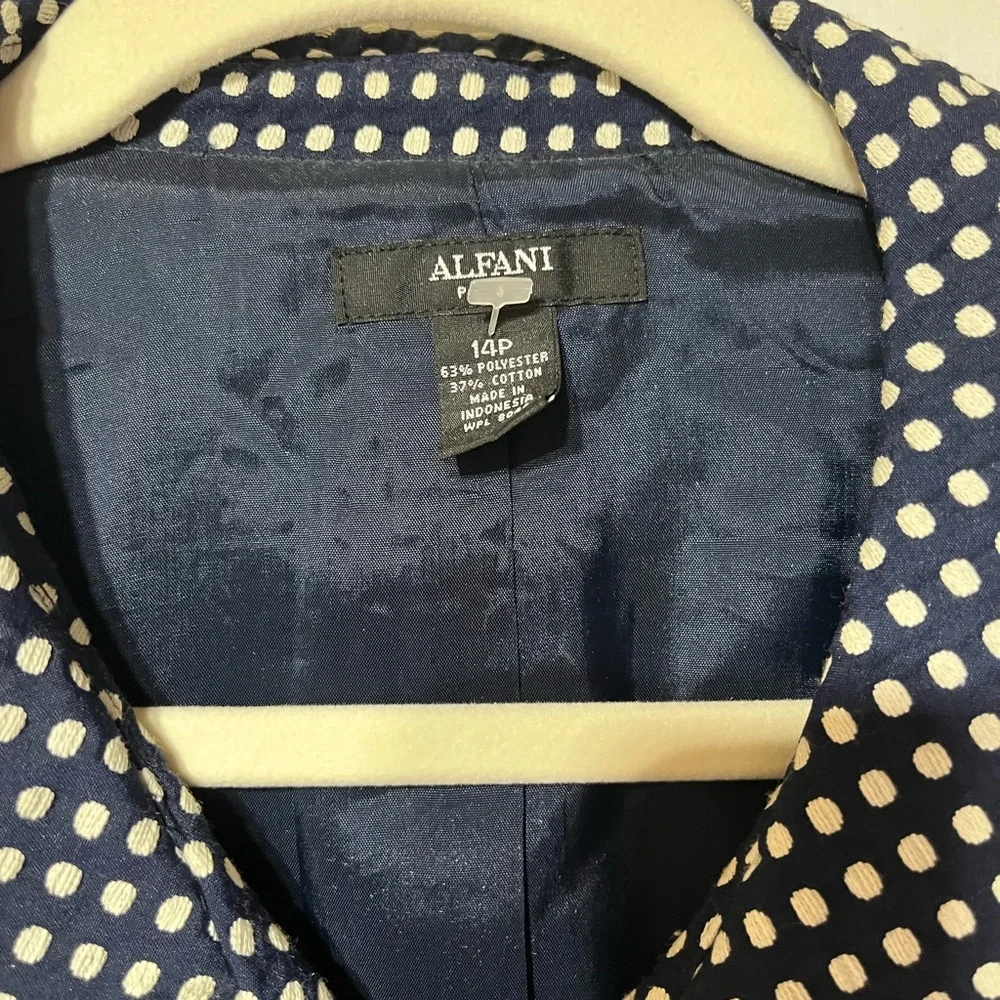 Alfani Classic Navy‎ and White Dot Blazer